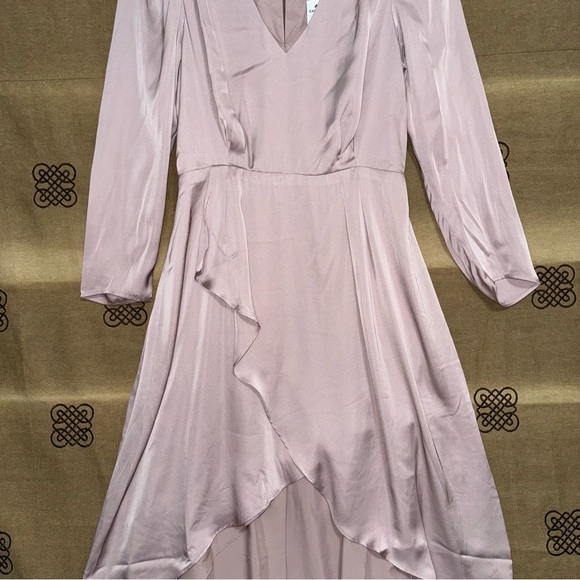 Express NWT! Satin Pink Blushing Mauve Puff Shoulder Midi Dress Size L - Picture 5 of 16